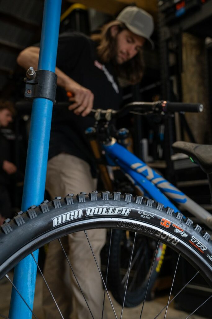 maxxis-high-roller-3